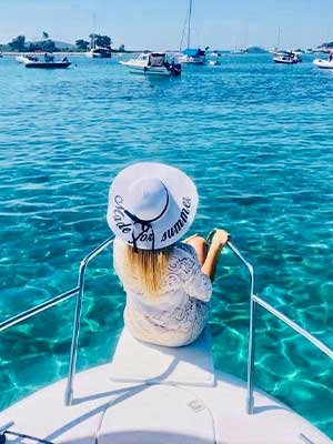 Trogir, Blue lagoon, Hvar & Pakleni - private boat tour