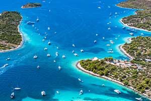 Trogir, Blue lagoon &amp; Solta island tour